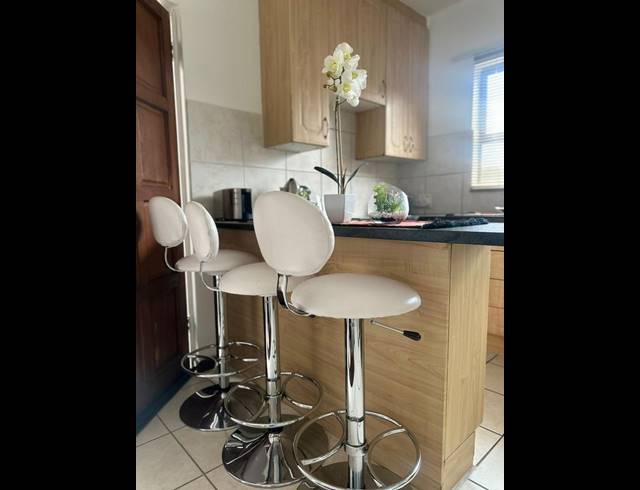 3 BEDROOM PROPERTY TO RENT IN BROADACRES